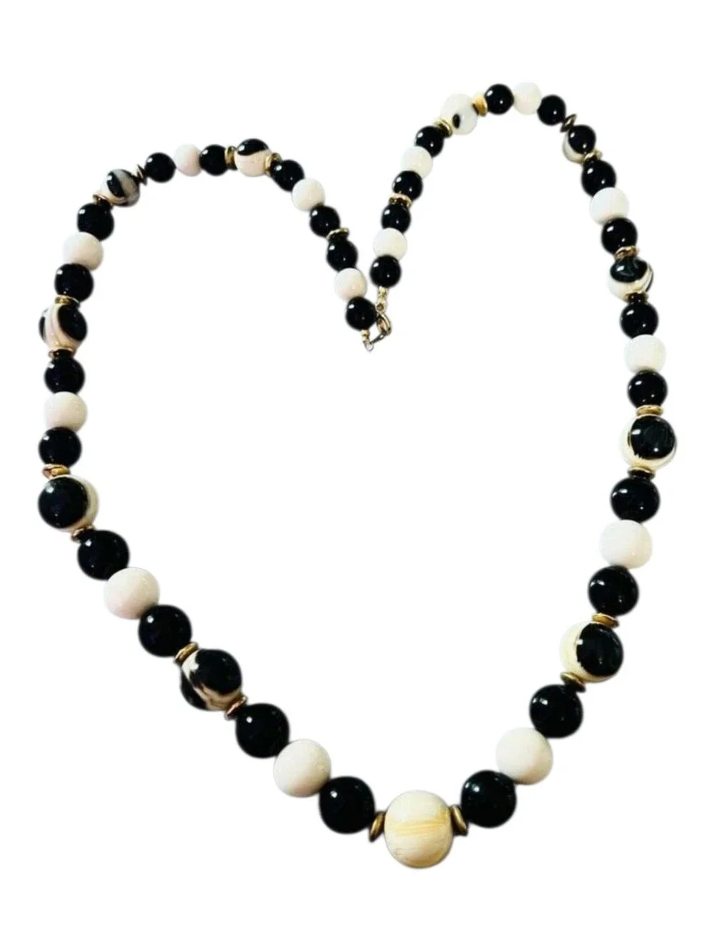 Vintage type necklace
